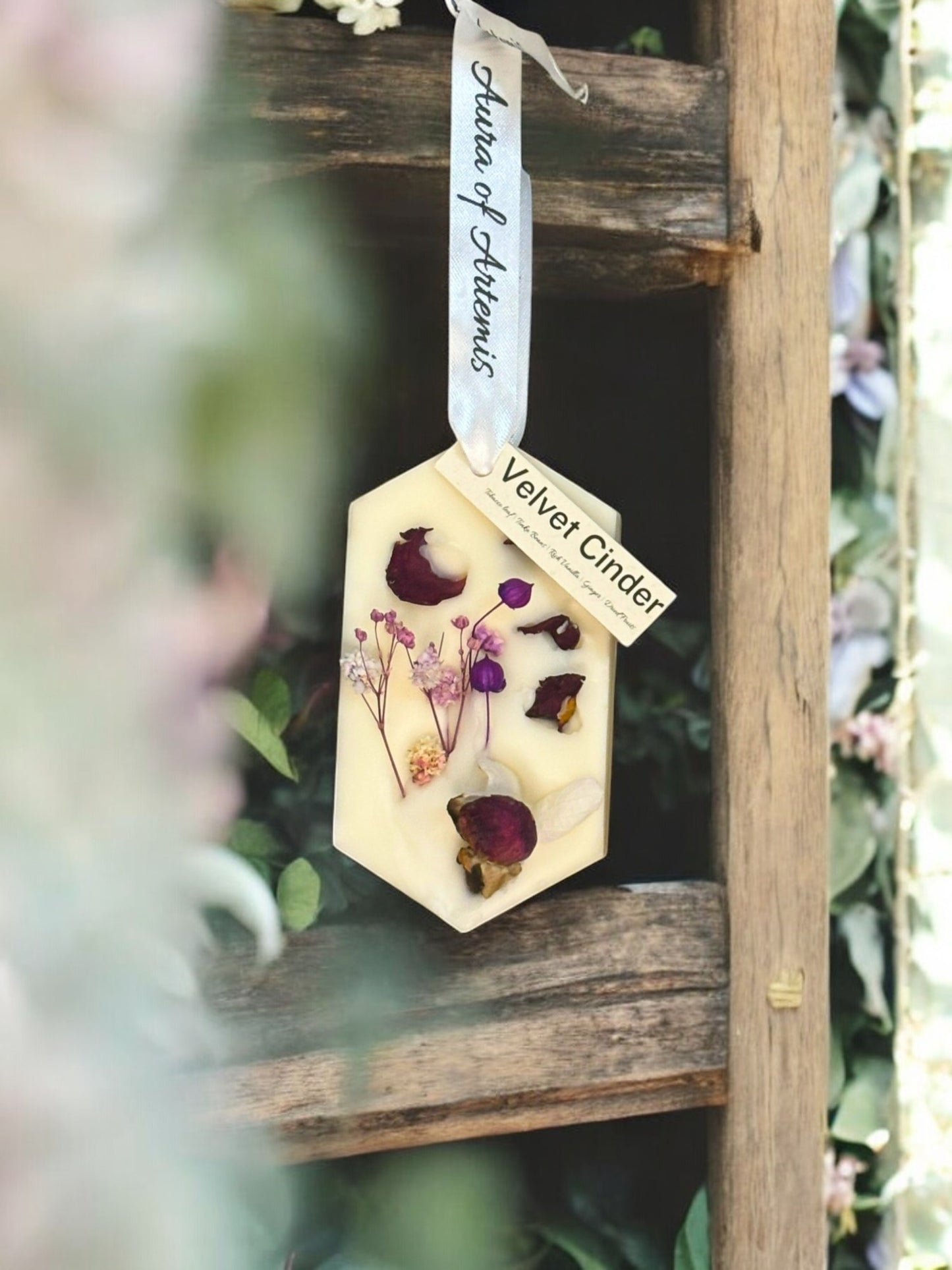 Velvet Cinder - Soy Wax Closet Freshener